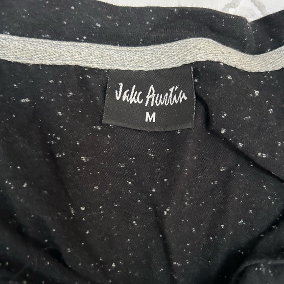 Medium 3 button shirt, navy blue - Picture 2 of 3